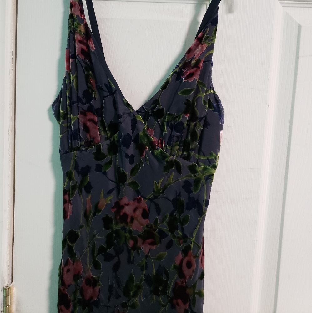 I love this dress but it is too big on me